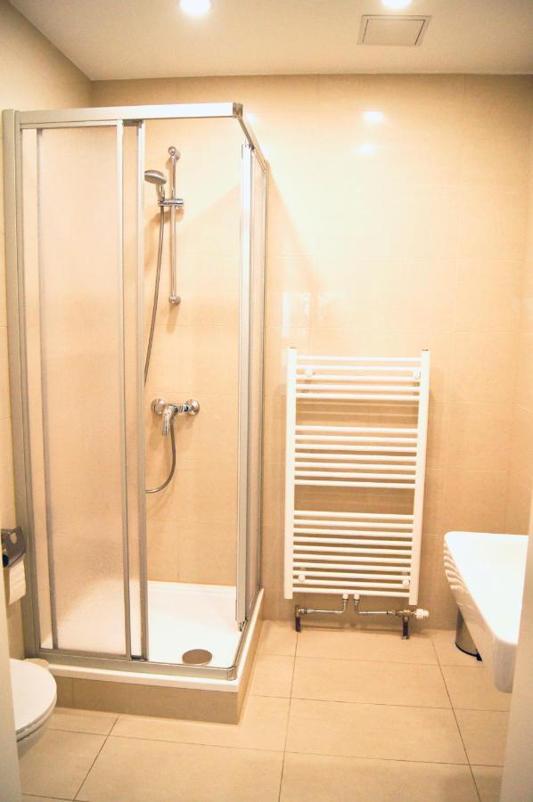 Beautiful Apartment 3 City Center فيينا المظهر الخارجي الصورة
